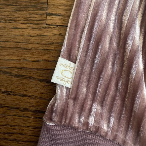 Creamie European 2 piece ruffle pleated jogging suit Sz 5 - Picture 2 of 4